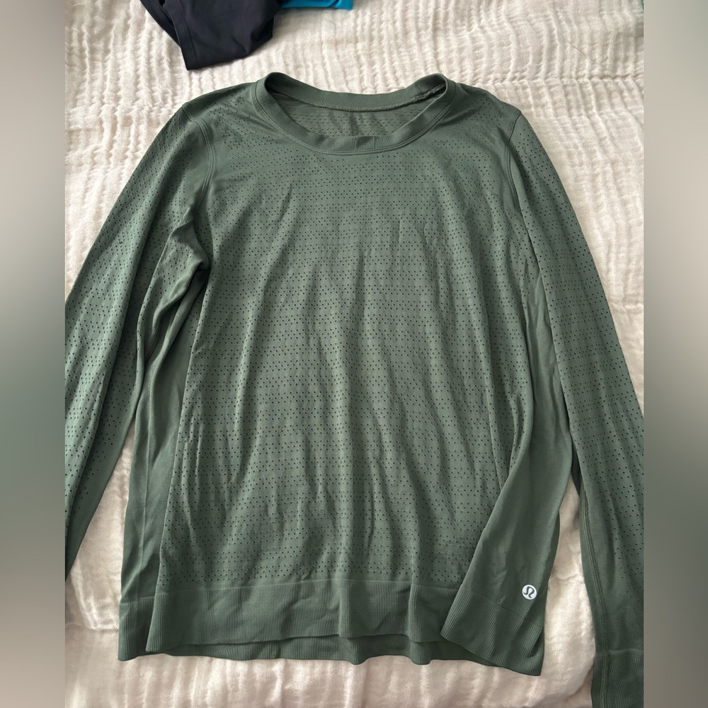 Lululemon Green Shirt
